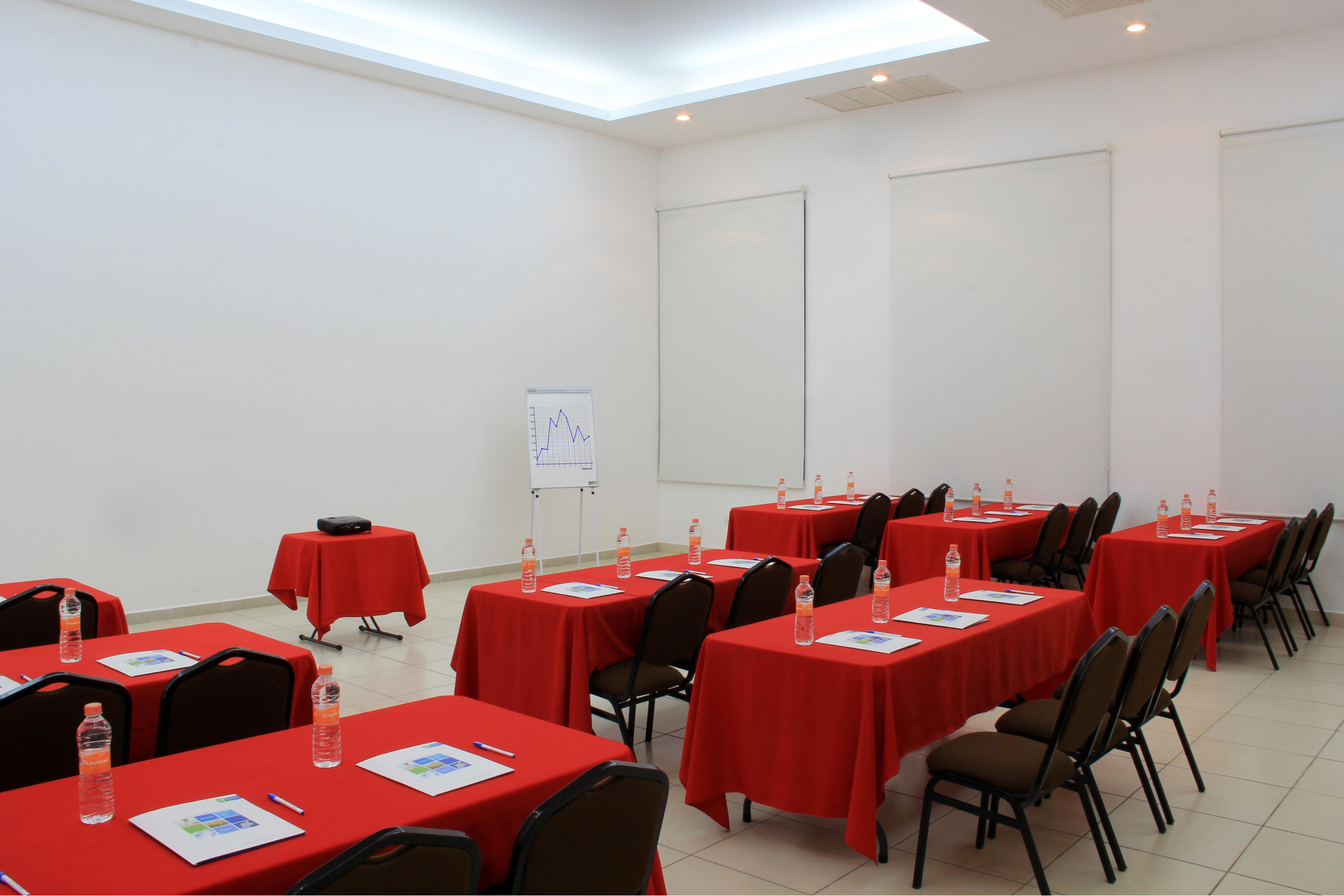 Holiday Inn Express Paraiso - Dos Bocas, An Ihg Hotel Ngoại thất bức ảnh