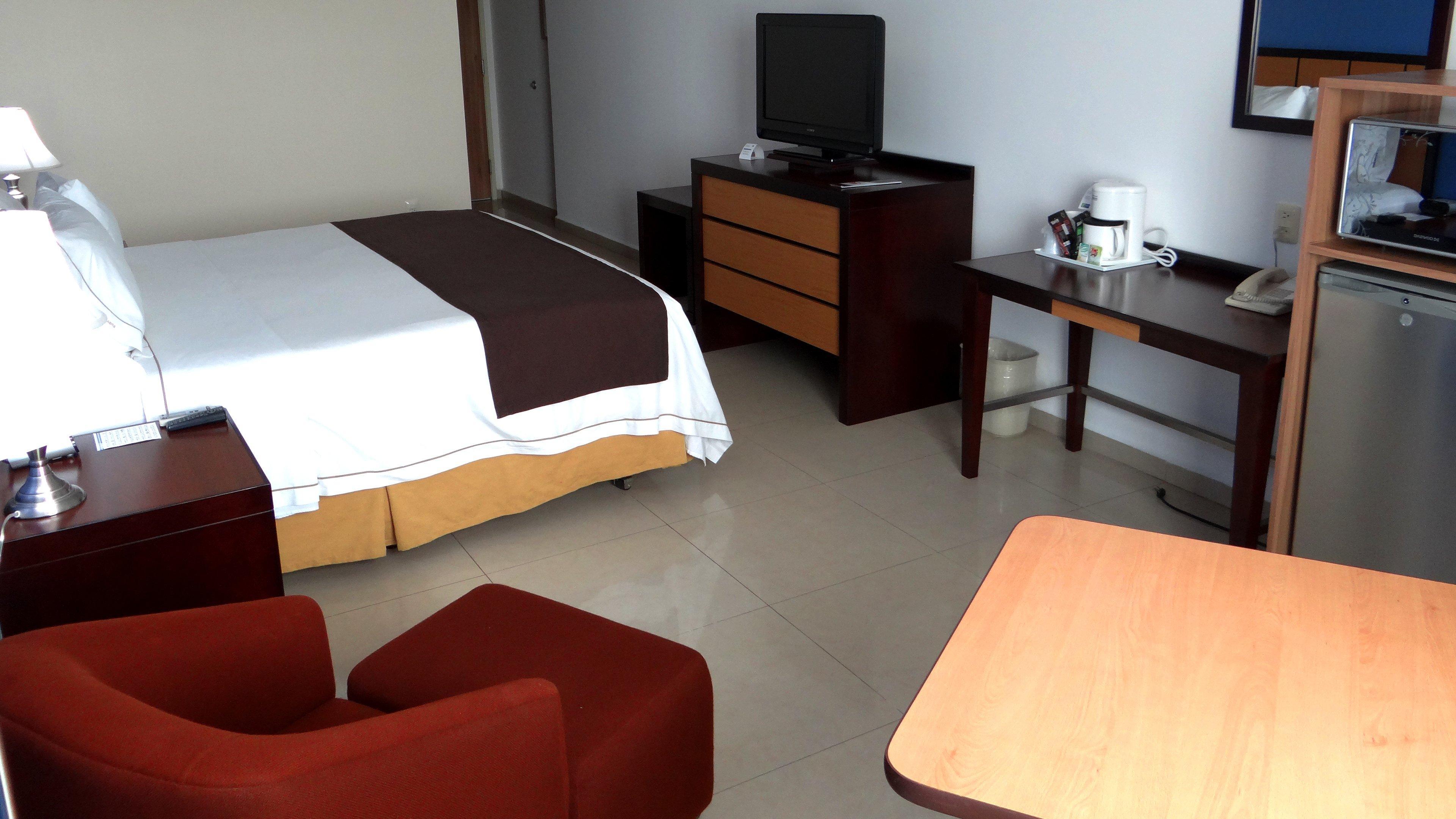 Holiday Inn Express Paraiso - Dos Bocas, An Ihg Hotel Ngoại thất bức ảnh